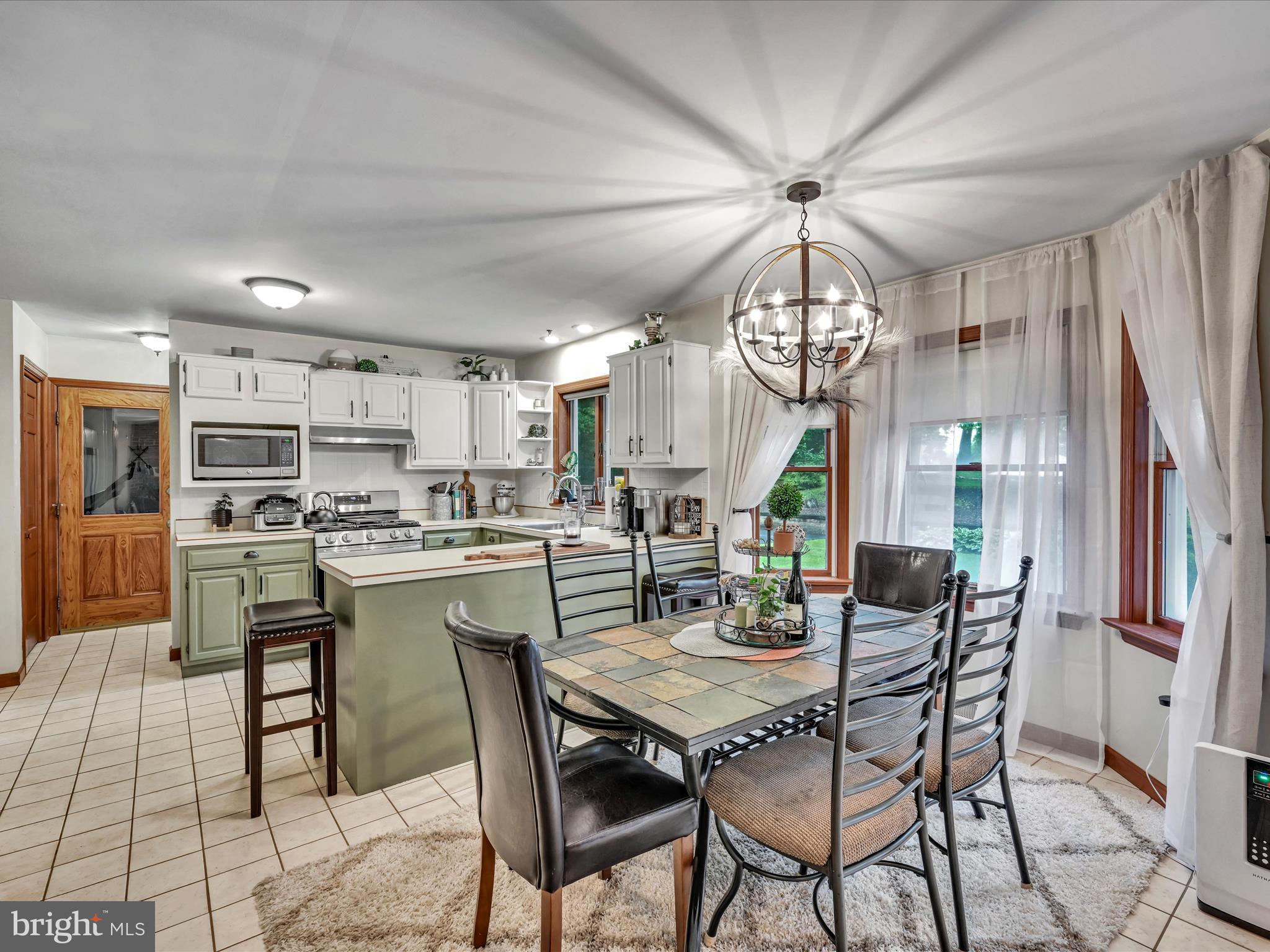 362 House Rock Road Pequea, PA 17565 - Photo 5 of 42 Breakfast Nook