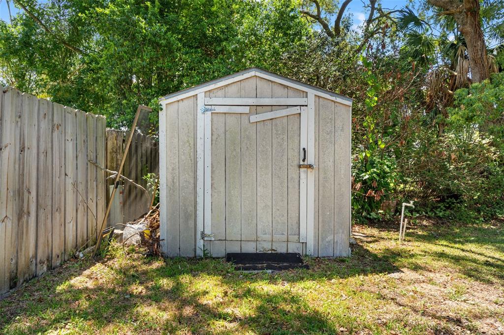 1068 Tryon Circle Spring Hill, FL 34606 - Photo 29 of 35