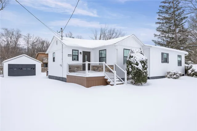 $489,900 | 3603 Shoreline Drive, Livonia, NY 14487