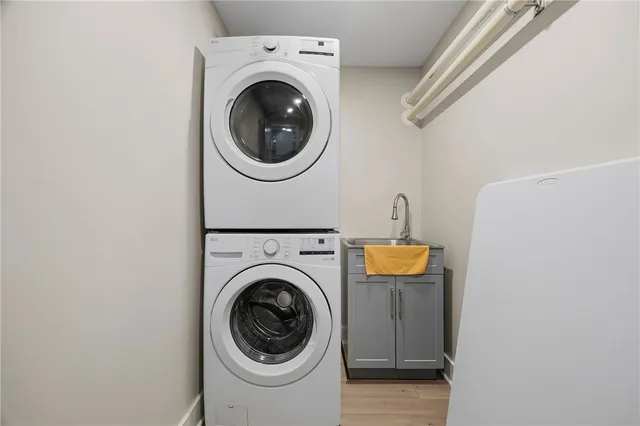 $489,900 | 3603 Shoreline Drive, Livonia, NY 14487