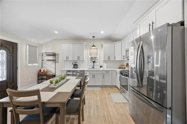 $489,900 | 3603 Shoreline Drive, Livonia, NY 14487