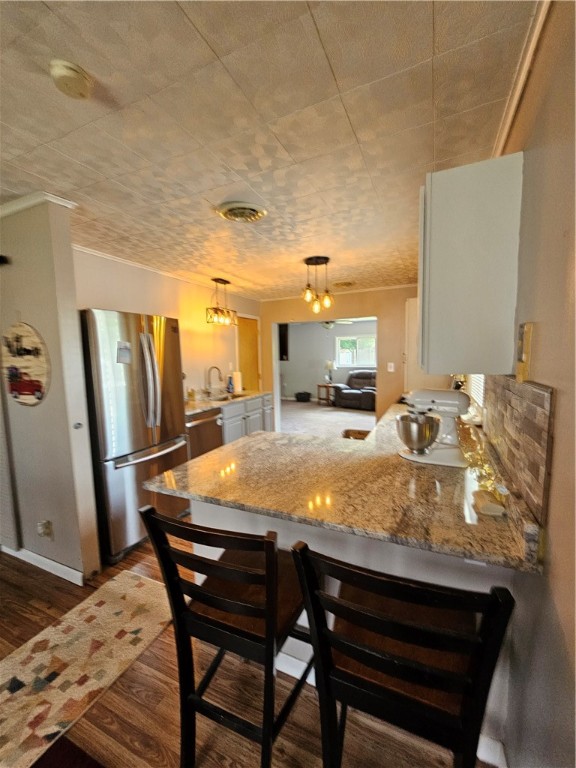 2557 Spaulding Drive Corning, NY 14830 - Photo 4 of 22