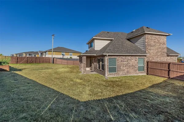 $2,800 | 3522 Hanan Street, Sherman, TX 75092