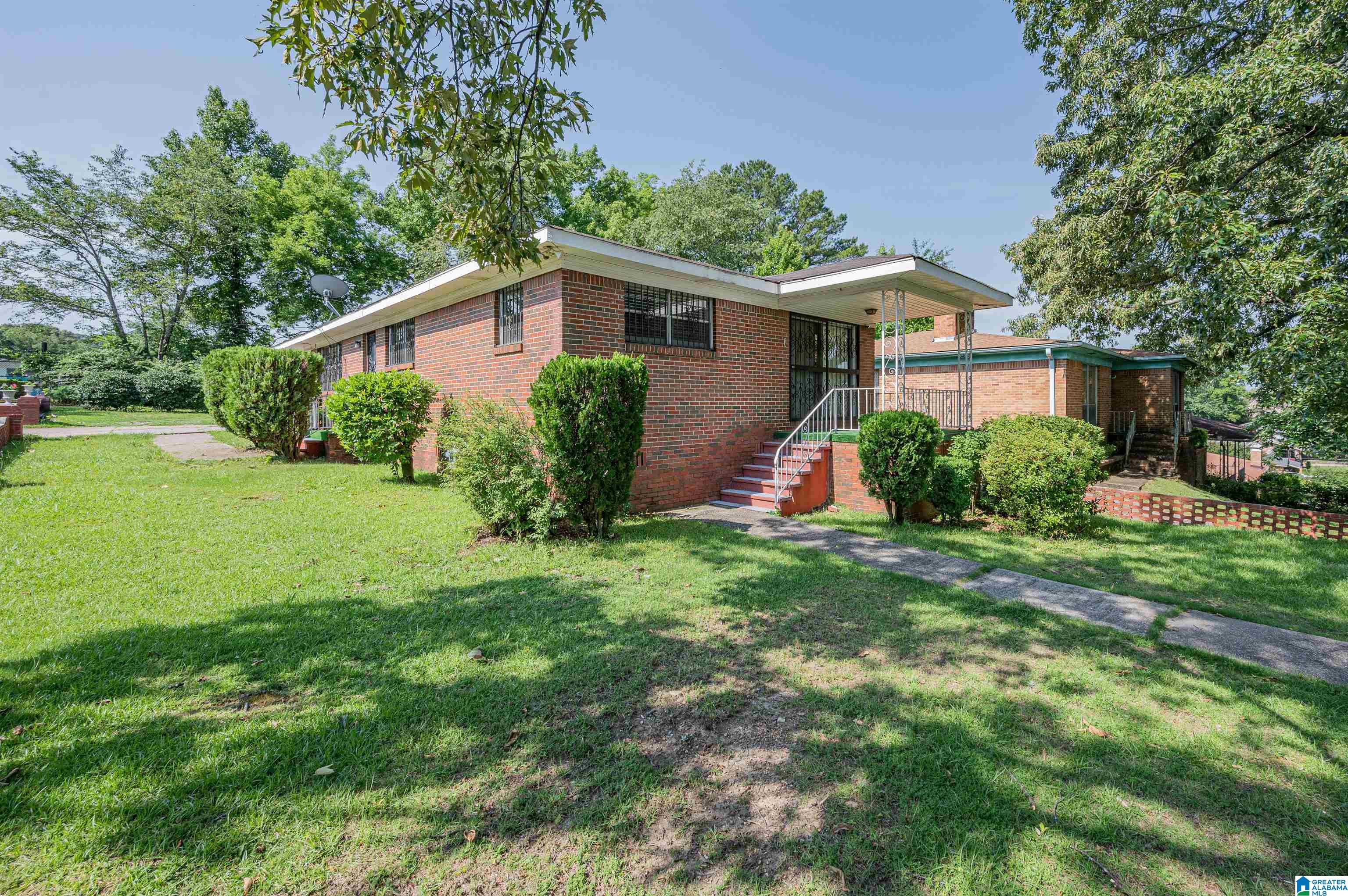 301 17th Avenue Southwest Birmingham, AL 35211 - Photo 5 of 35