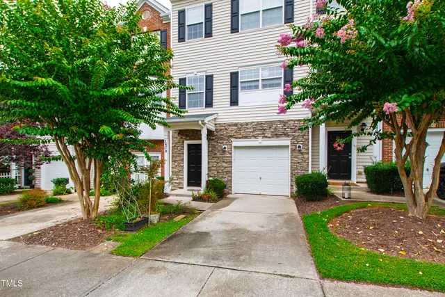 $329,999 | 1670 Snow Mass Way, Durham, NC 27713