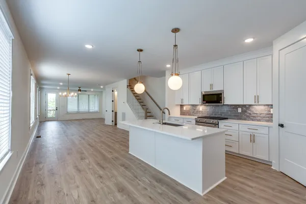$3,290 | 669 A Westboro Drive, Nashville, TN 37209