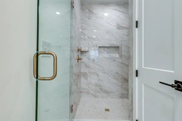 $3,290 | 669 A Westboro Drive, Nashville, TN 37209