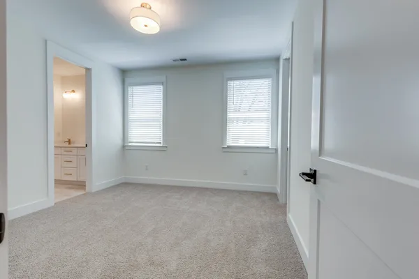 $3,290 | 669 A Westboro Drive, Nashville, TN 37209