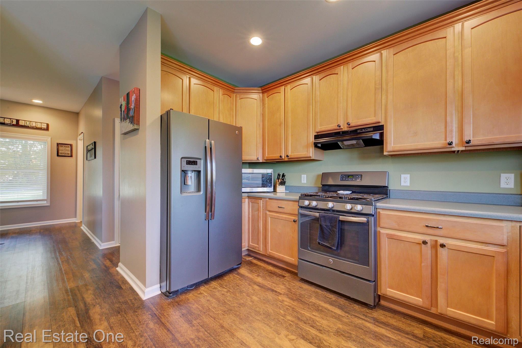 3676 Norton Road Howell, MI 48843 - Photo 7 of 82 930A5178_79_80.jpg