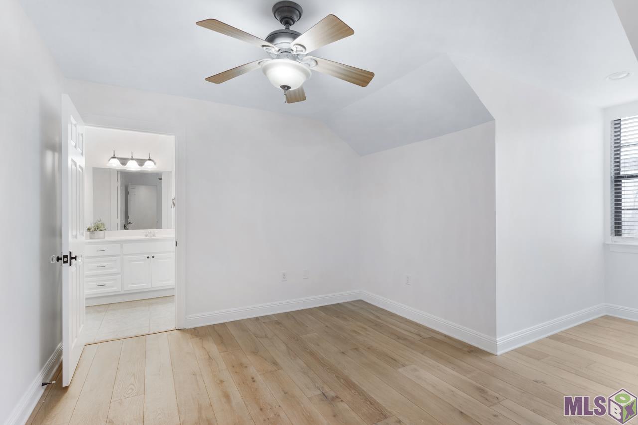 2912 Rue Dauphine Baton Rouge, LA 70810 - Photo 27 of 33 BEDROOM #4 ON 2ND FLOOR