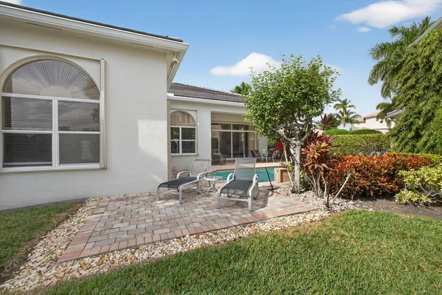 $1,999,000 | 502 VÃa Toledo, Palm Beach Gardens, FL 33418
