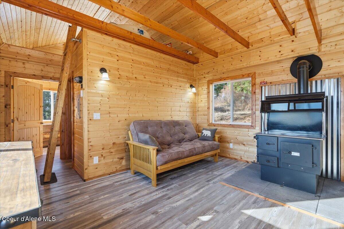 1435 Canyon Ridge Lane Plummer, ID 83851 - Photo 32 of 74 31-Living room