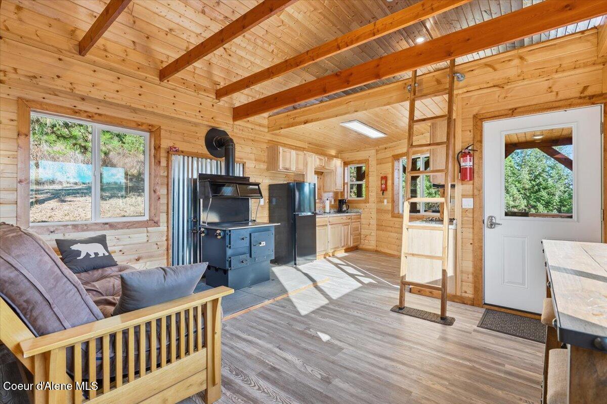 1435 Canyon Ridge Lane Plummer, ID 83851 - Photo 33 of 74 32-Living room