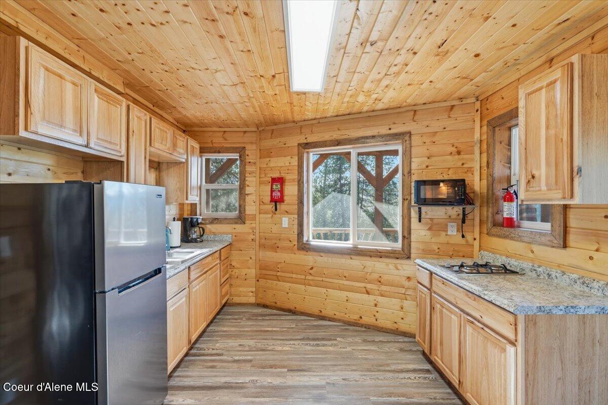 1435 Canyon Ridge Lane Plummer, ID 83851 - Photo 55 of 74 54-Kitchen