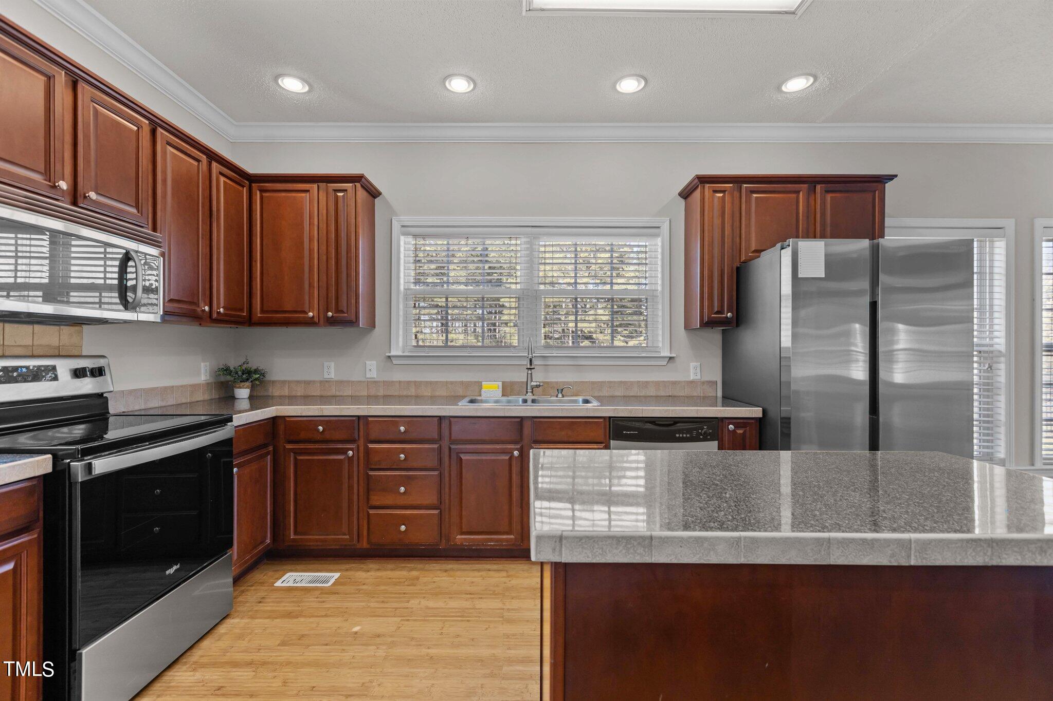 4409 Watervista Trail Raleigh, NC 27616 - Photo 19 of 47 19-web-or-mls-IMGL2051