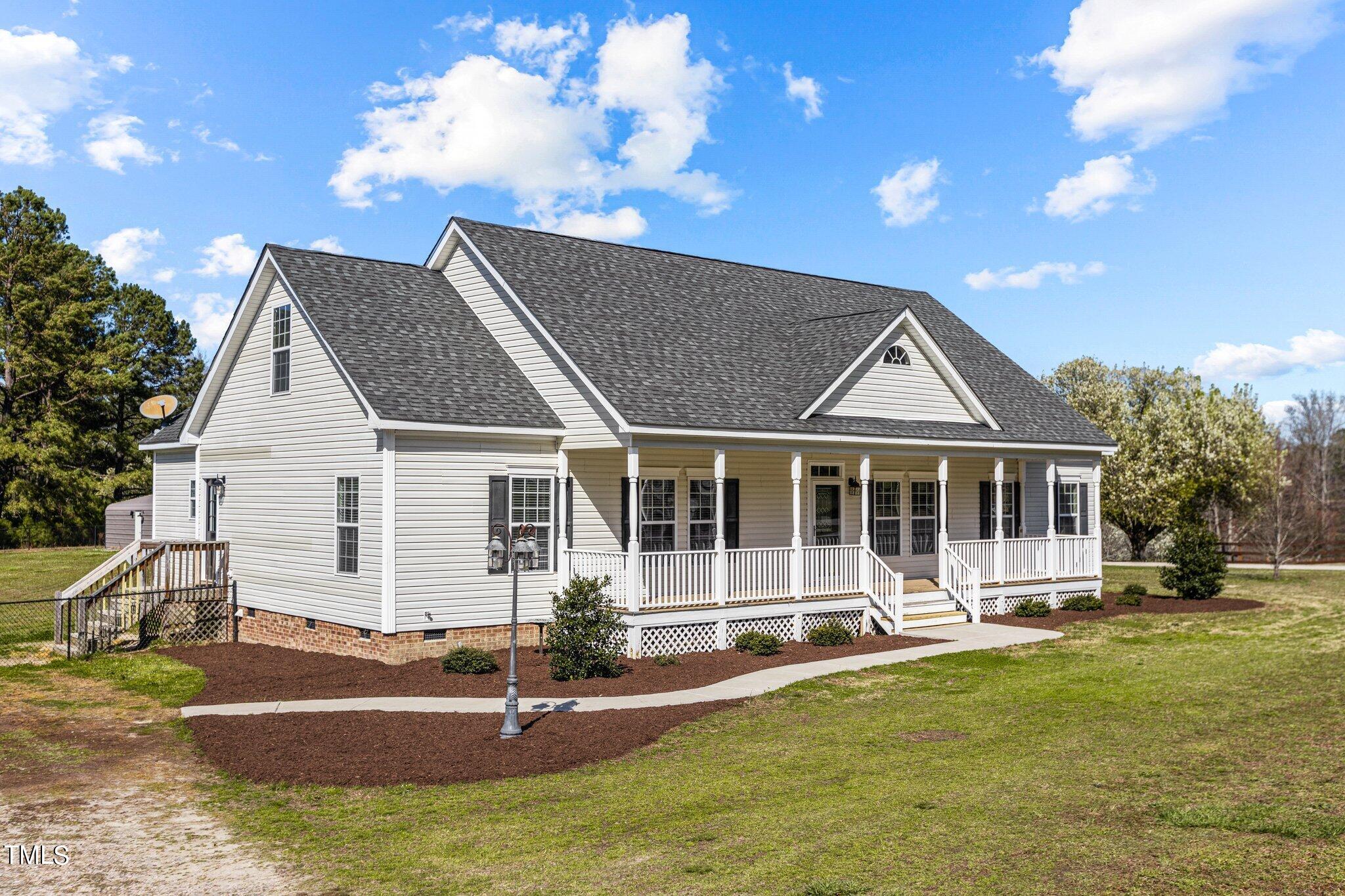 4409 Watervista Trail Raleigh, NC 27616 - Photo 7 of 47 7-web-or-mls-IMGL2098