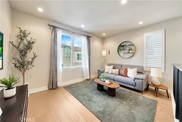 $1,999,999 | 111 Linda Vista, Irvine, CA 92618