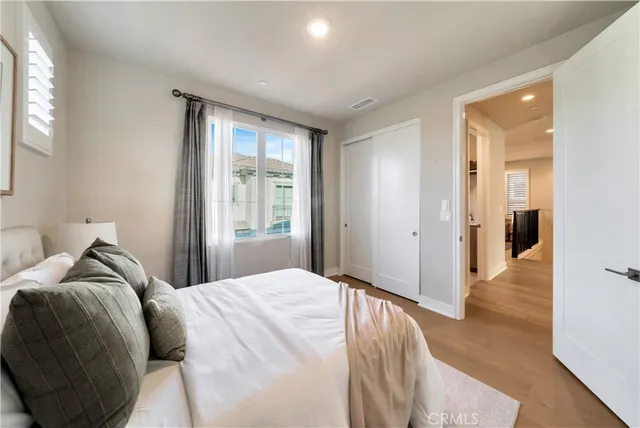 $1,999,999 | 111 Linda Vista, Irvine, CA 92618