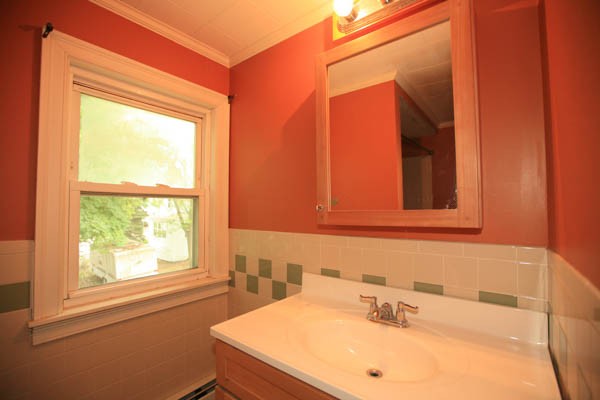 68 Inland Street Lowell, MA 01851 - Photo 16 of 18 Gallery Image 16