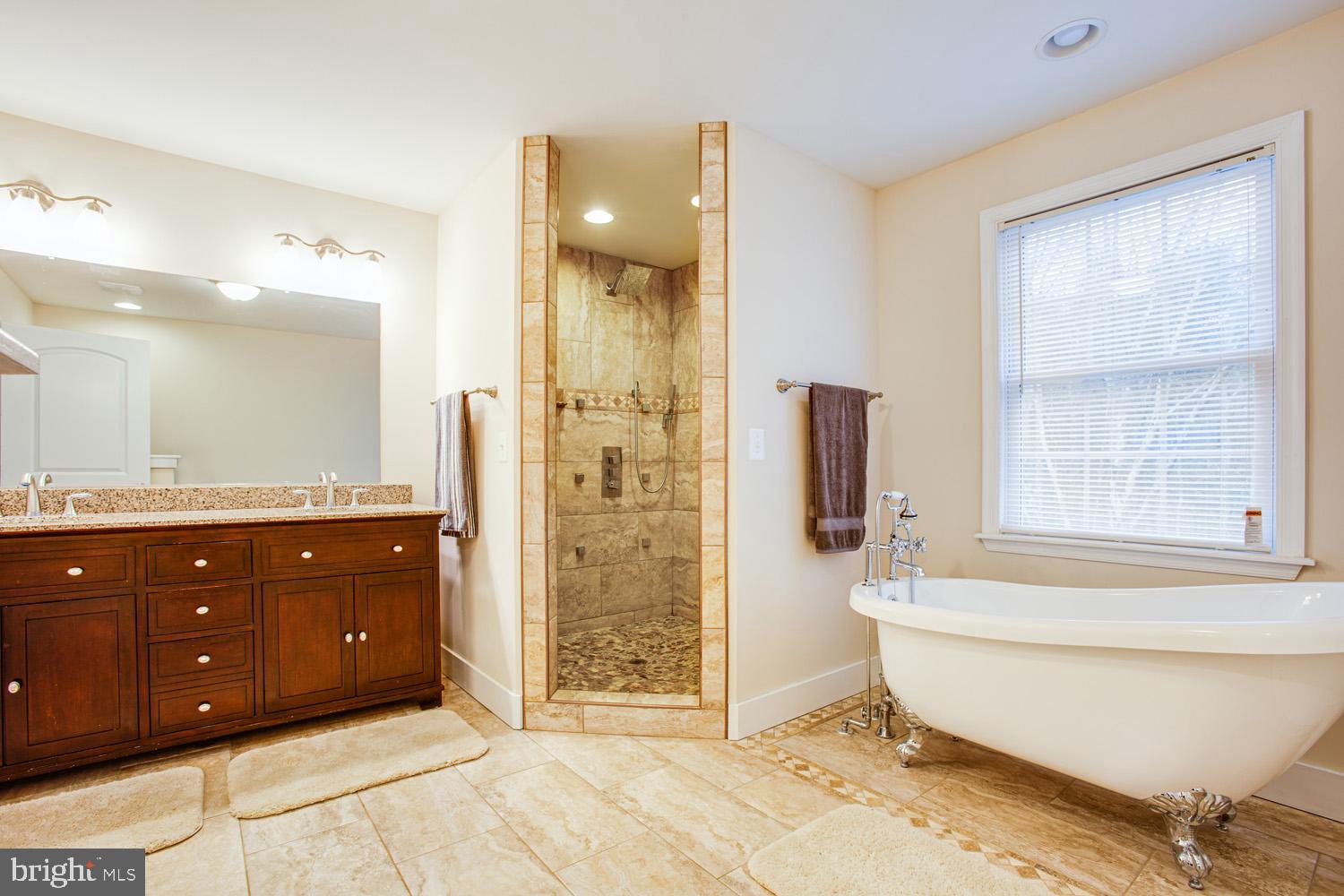 2252 Partlow Road Beaverdam, VA 23015 - Photo 24 of 52 Master bathroom