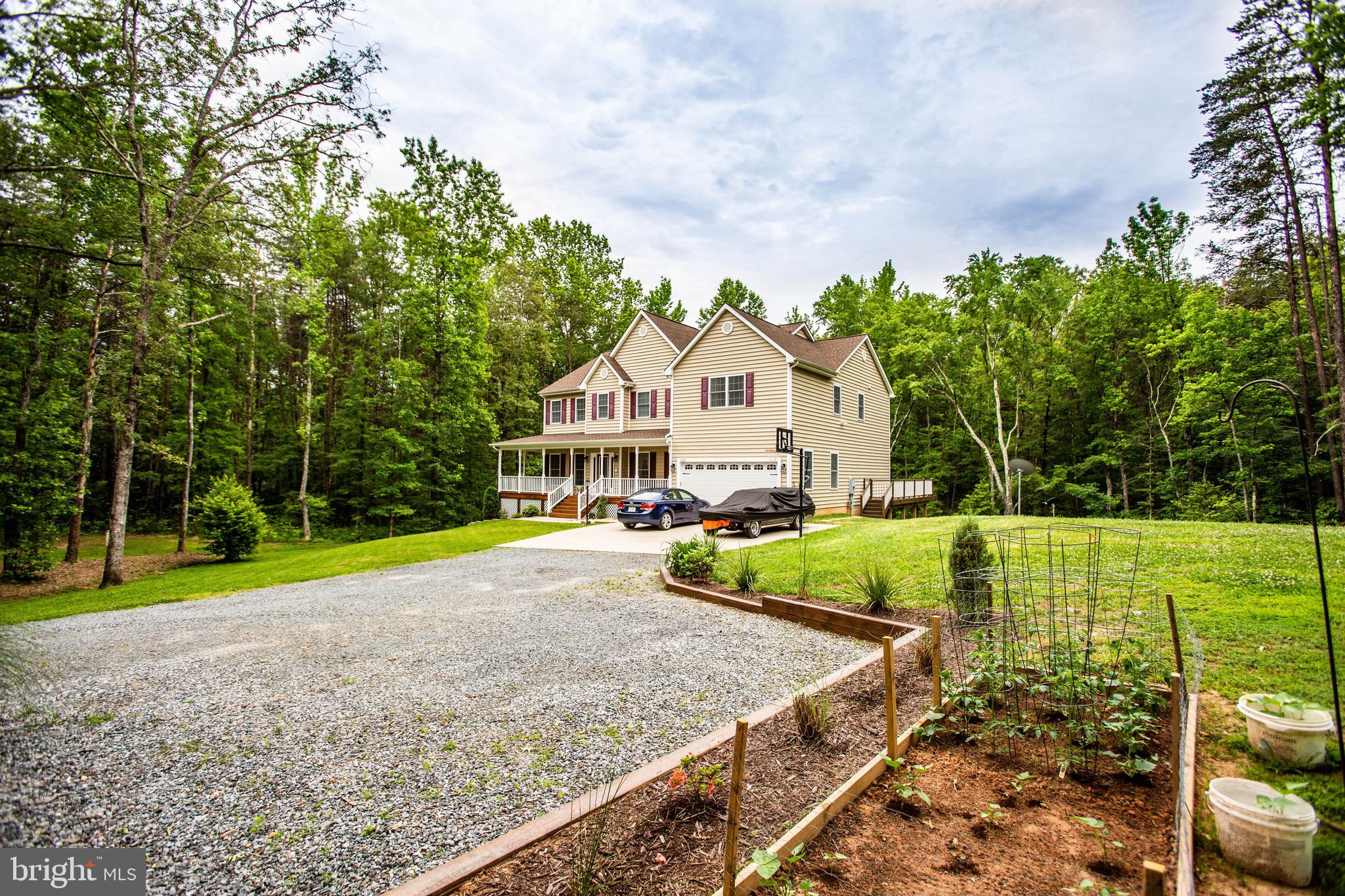 2252 Partlow Road Beaverdam, VA 23015 - Photo 49 of 52 Gravel Driveway