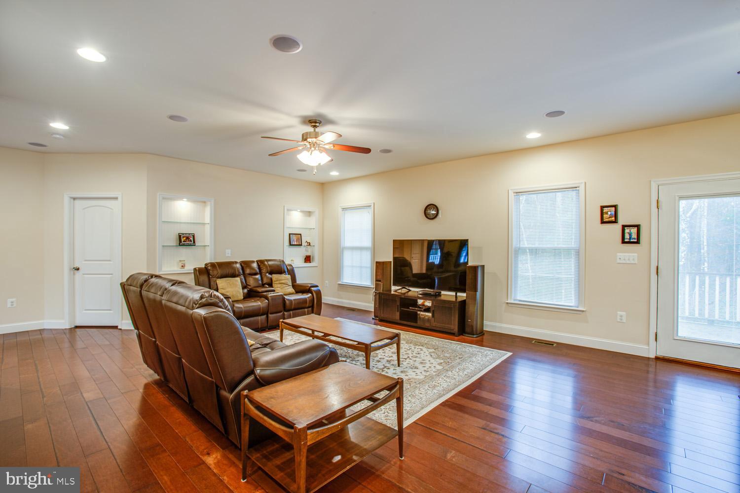 2252 Partlow Road Beaverdam, VA 23015 - Photo 9 of 52 Family room