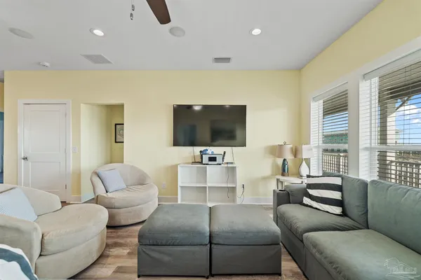 $1,299,999 | 8162 Gulf Boulevard, Navarre Beach, FL 32566