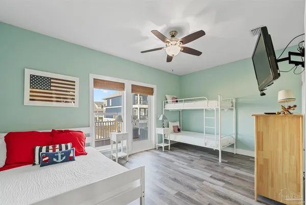 $1,299,999 | 8162 Gulf Boulevard, Navarre Beach, FL 32566