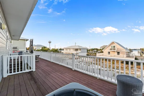 $1,299,999 | 8162 Gulf Boulevard, Navarre Beach, FL 32566