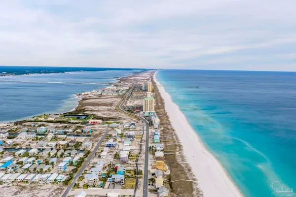 $1,299,999 | 8162 Gulf Boulevard, Navarre Beach, FL 32566