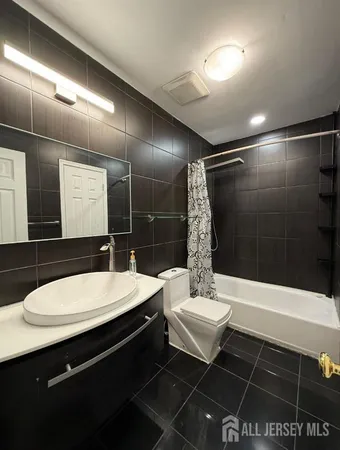 $499,500 | 121 Dunham Avenue, Edison, NJ 08817