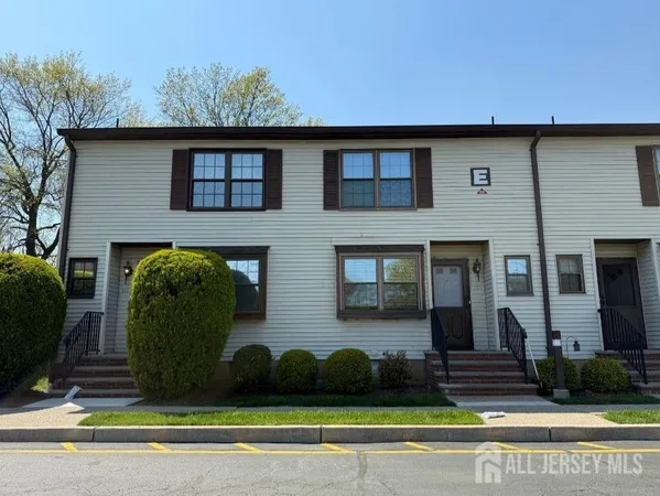 $499,500 | 121 Dunham Avenue, Edison, NJ 08817