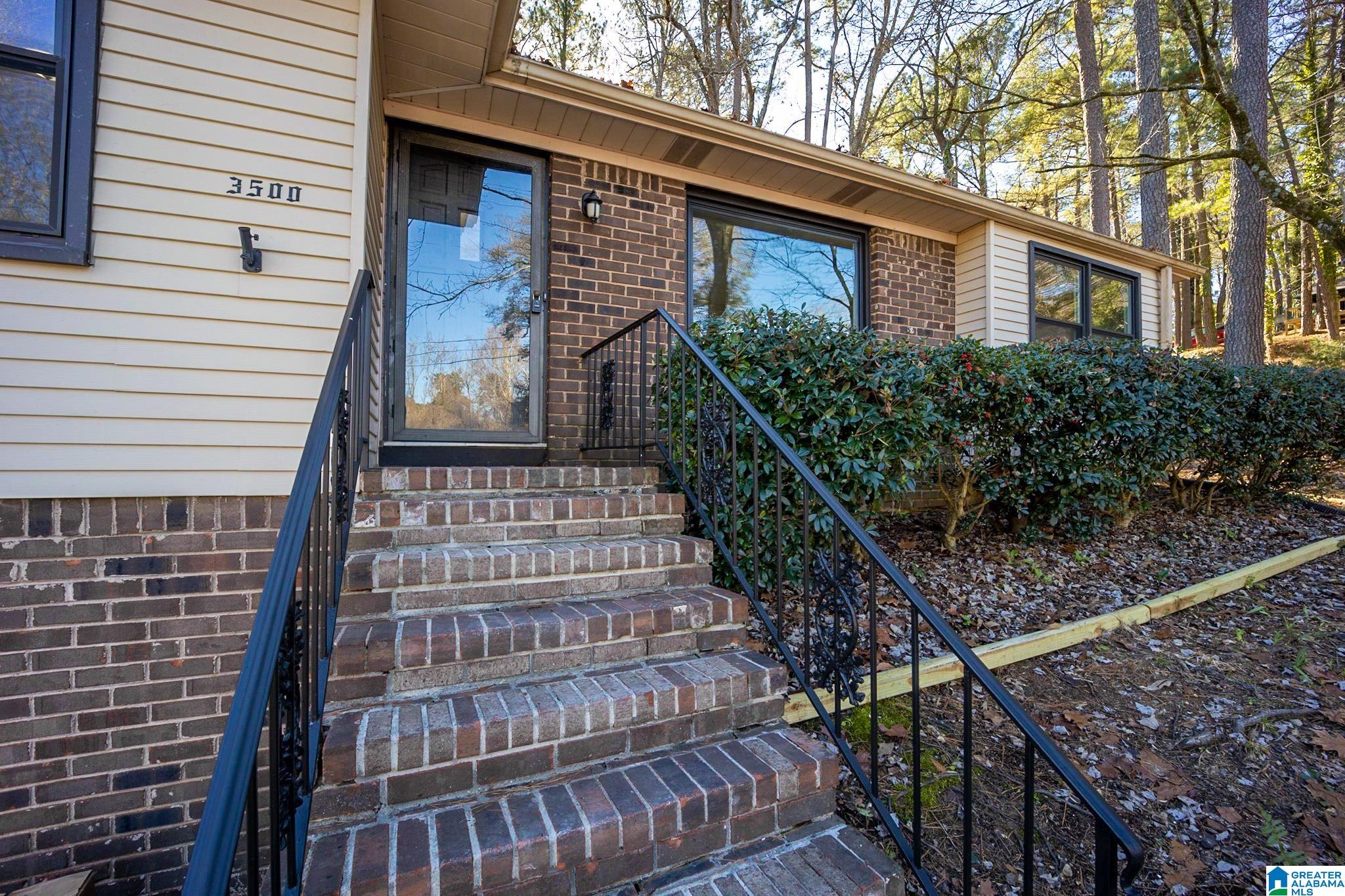 3500 Ridgecrest Drive Birmingham, AL 35216 - Photo 5 of 40