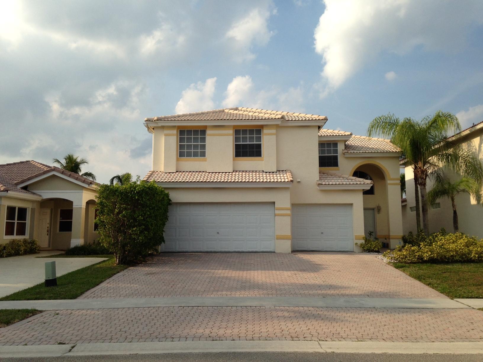 11073 Harbour Springs Circle Boca Raton, FL 33428 - Photo 4 of 75 Front House 2