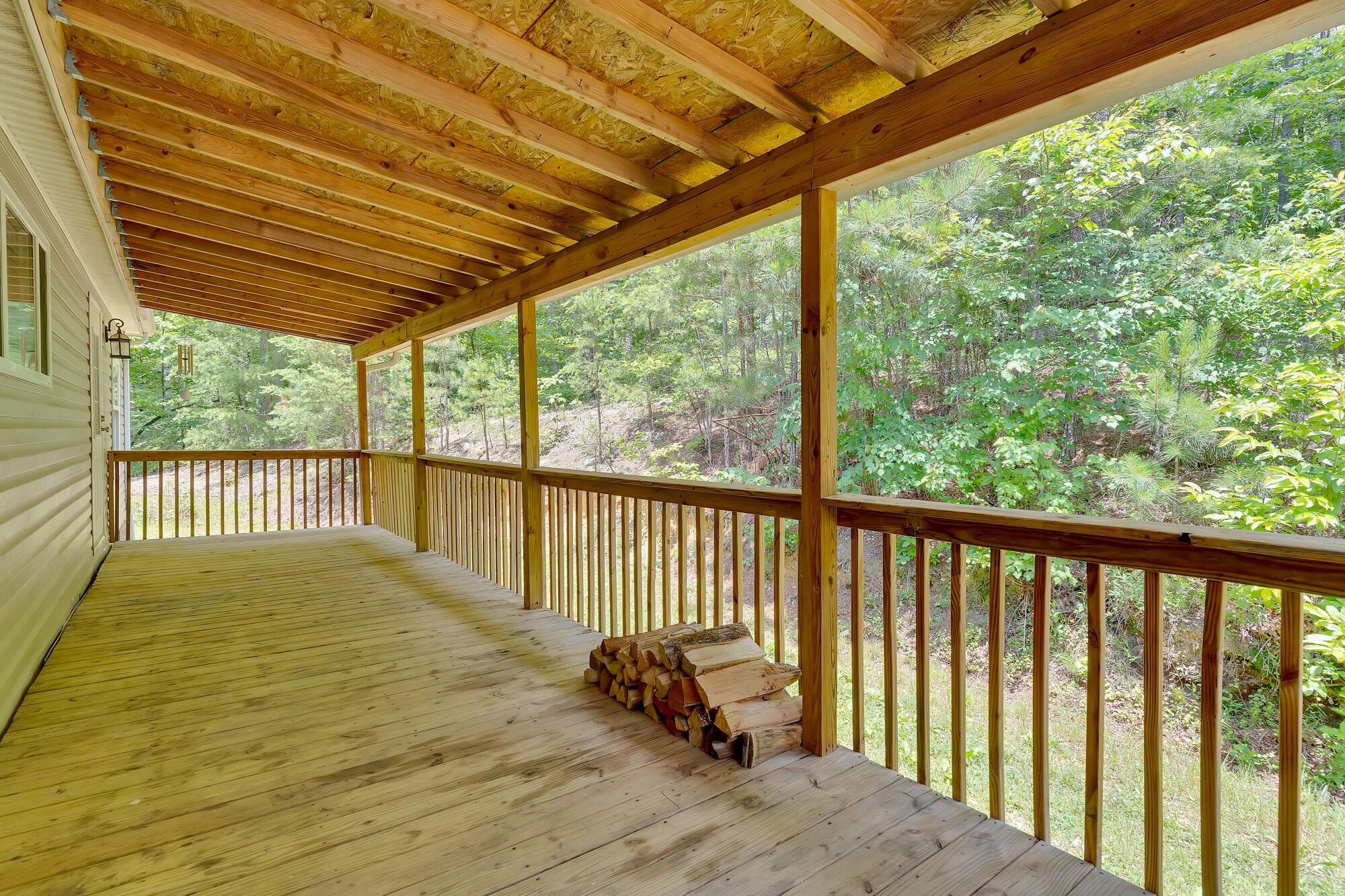 1012 Red Clay Road Cleveland, TN 37311 - Photo 4 of 31 Gallery Image 4