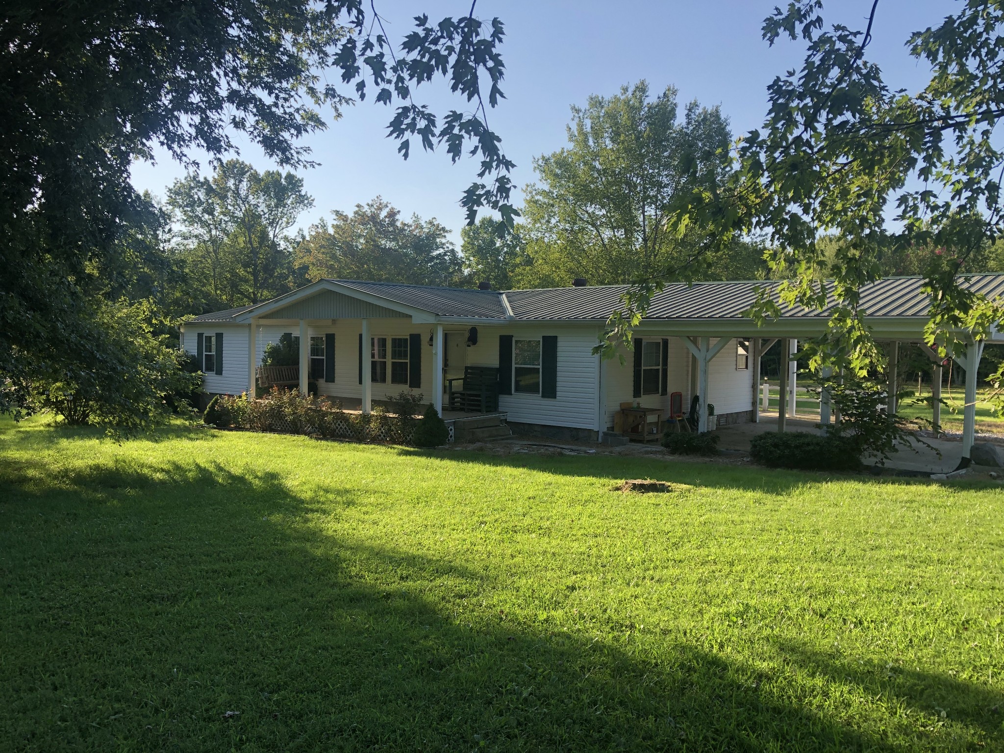 1801 Union Camp Road Lafayette, TN 37083 - Photo 2 of 18