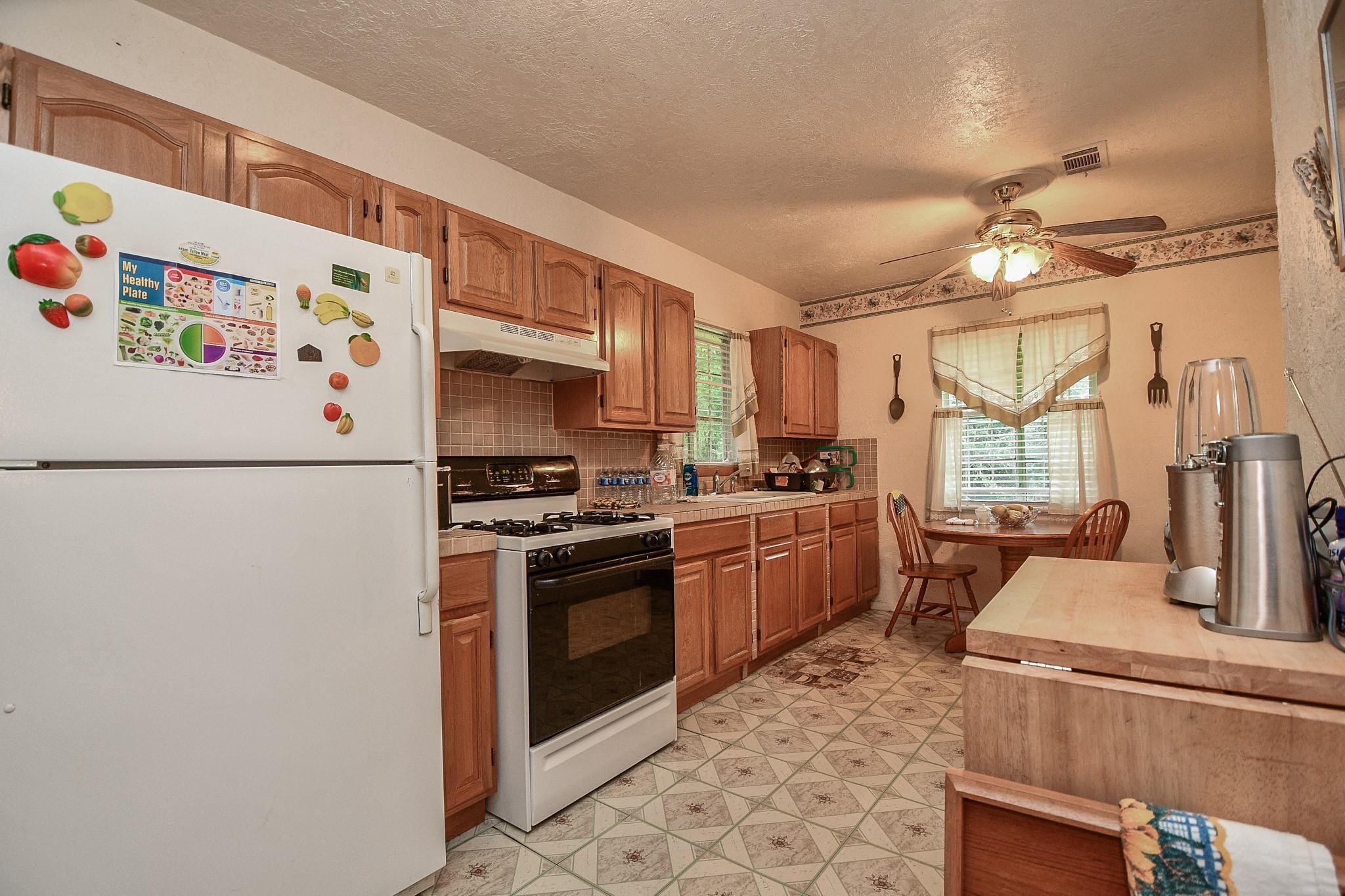 5522 Nassau Road Houston, TX 77021 - Photo 6 of 26