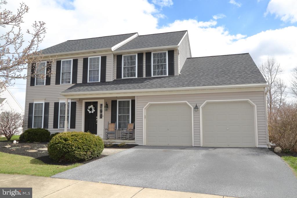 276 Cambridge Lane Lititz, PA 17543 - Photo 2 of 41