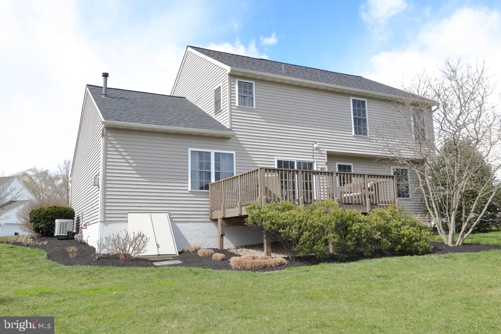 276 Cambridge Lane Lititz, PA 17543 - Photo 5 of 41