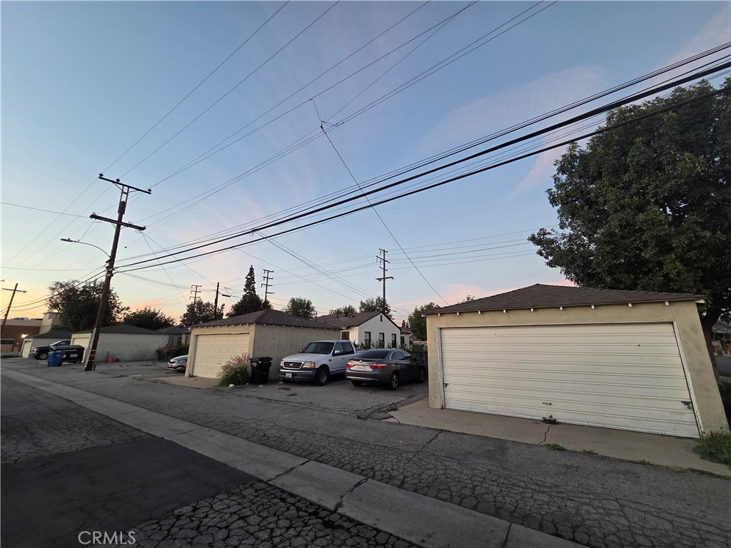 5714 Jillson Street Commerce, CA 90040 - Photo 5 of 6