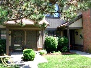 1558 Meadowside Drive, Unit 191 Rochester Hills, MI 48307 - Photo 1 of 19