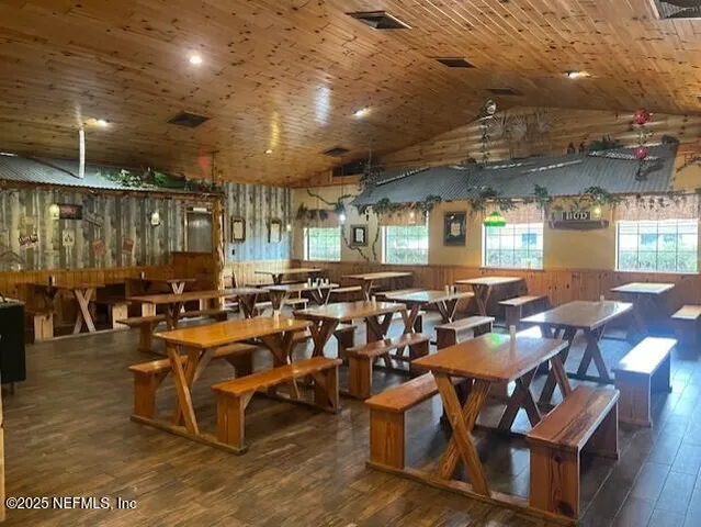 a close view of stove top oven