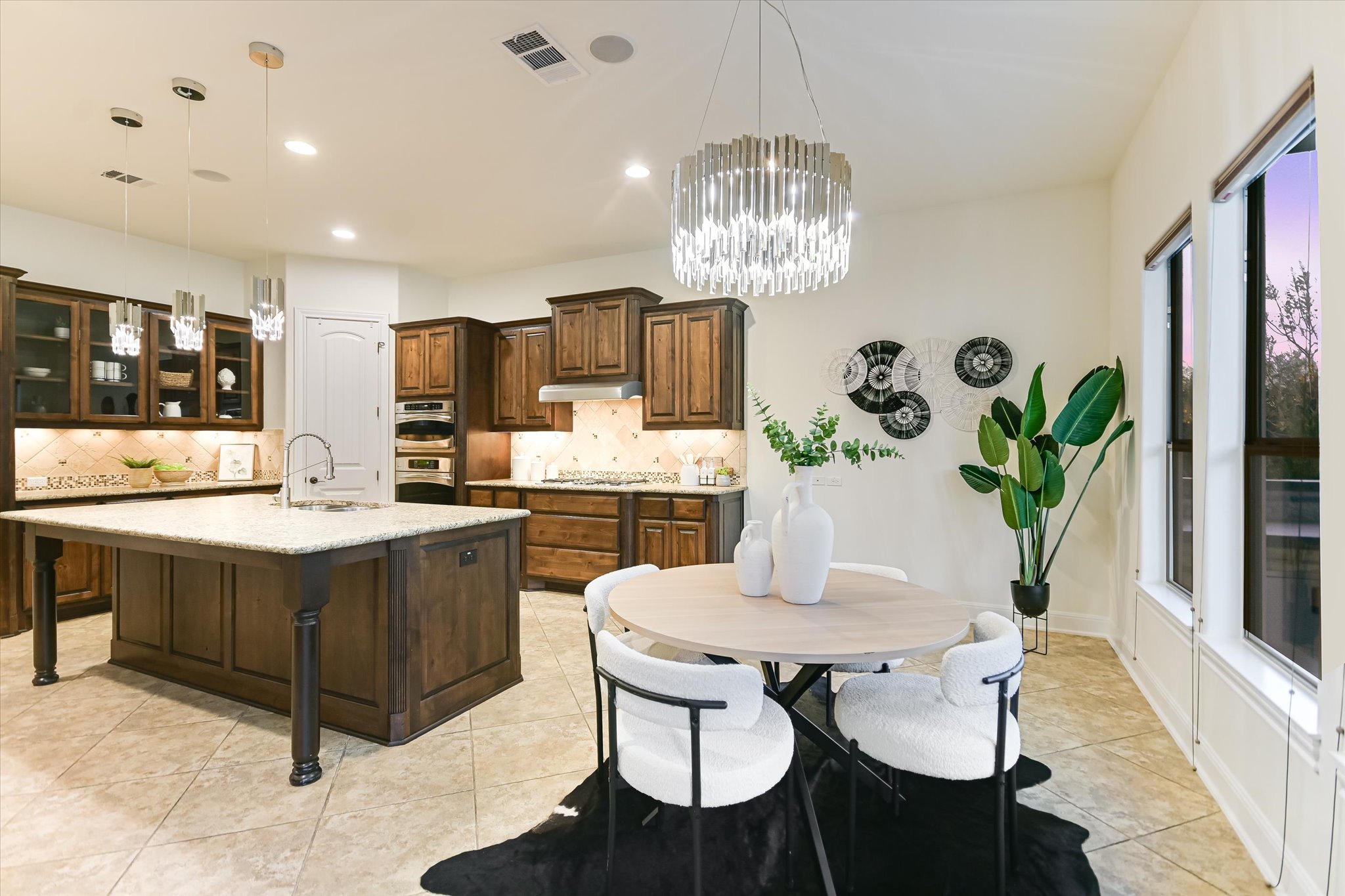 600 Emerald Ridge Drive Austin, TX 78732 - Photo 14 of 40