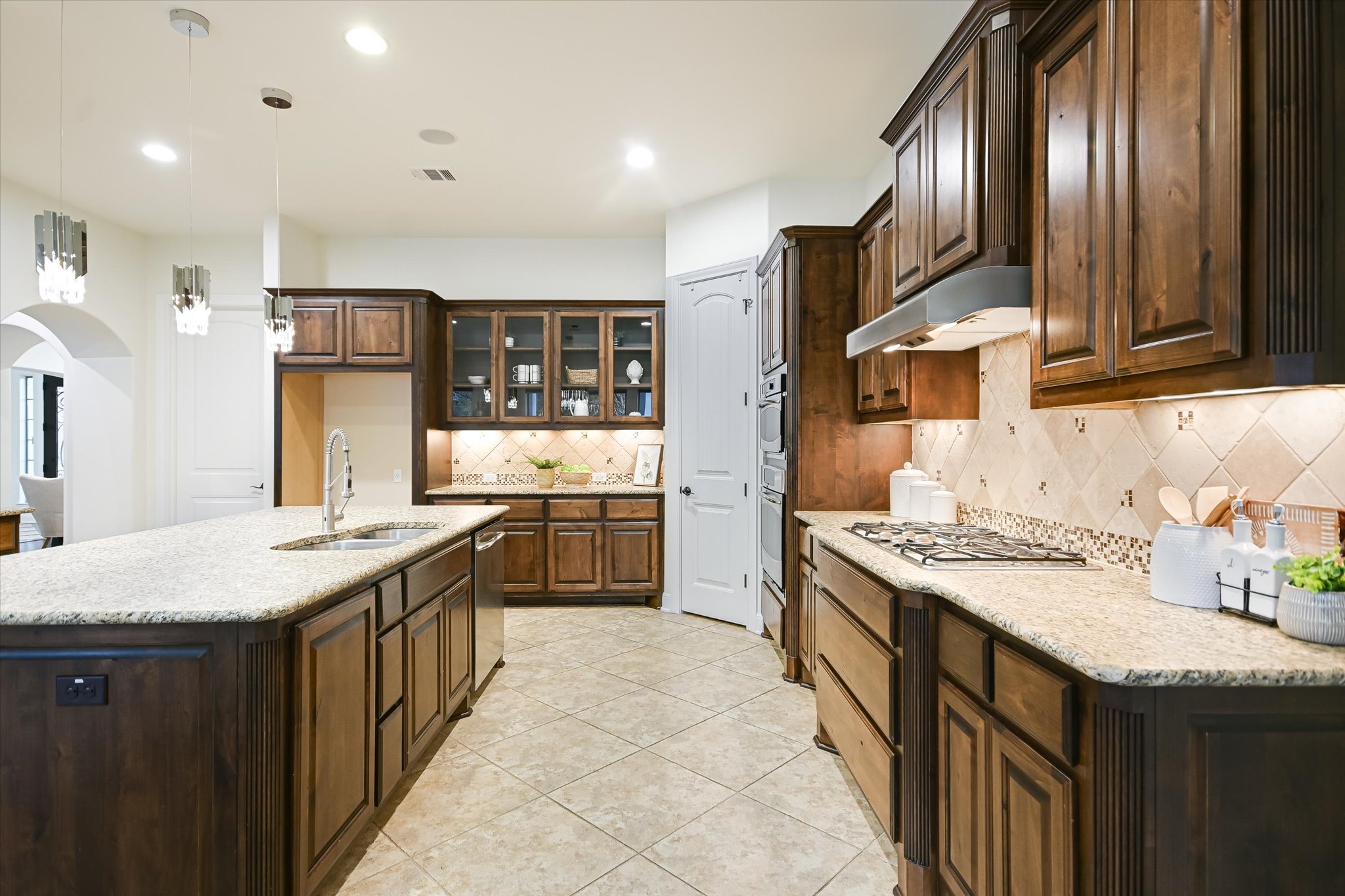 600 Emerald Ridge Drive Austin, TX 78732 - Photo 15 of 40