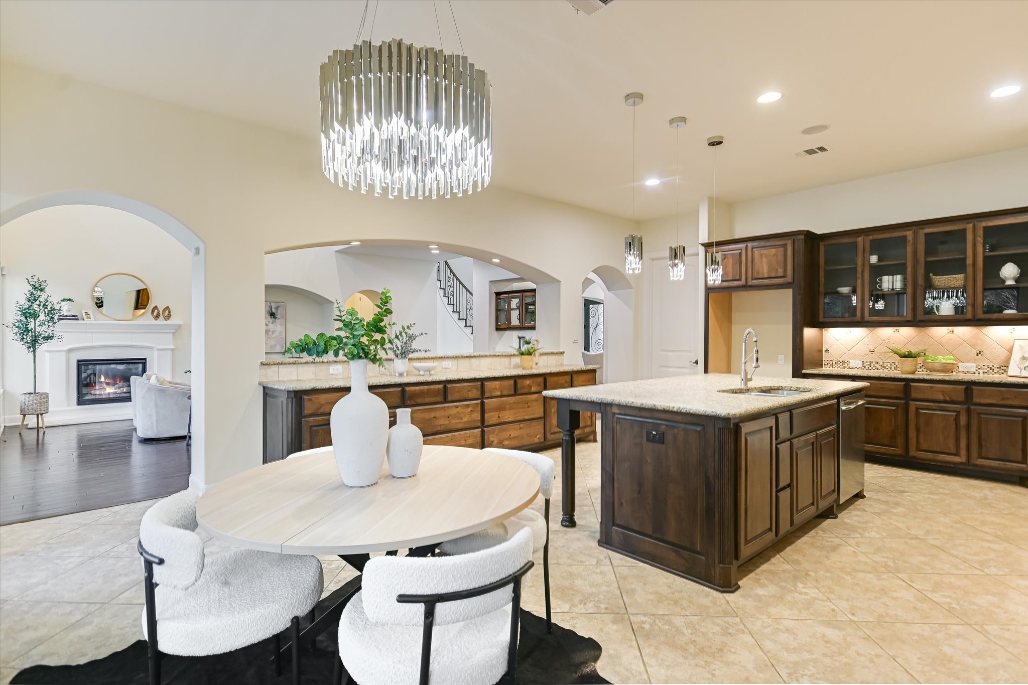 600 Emerald Ridge Drive Austin, TX 78732 - Photo 16 of 40