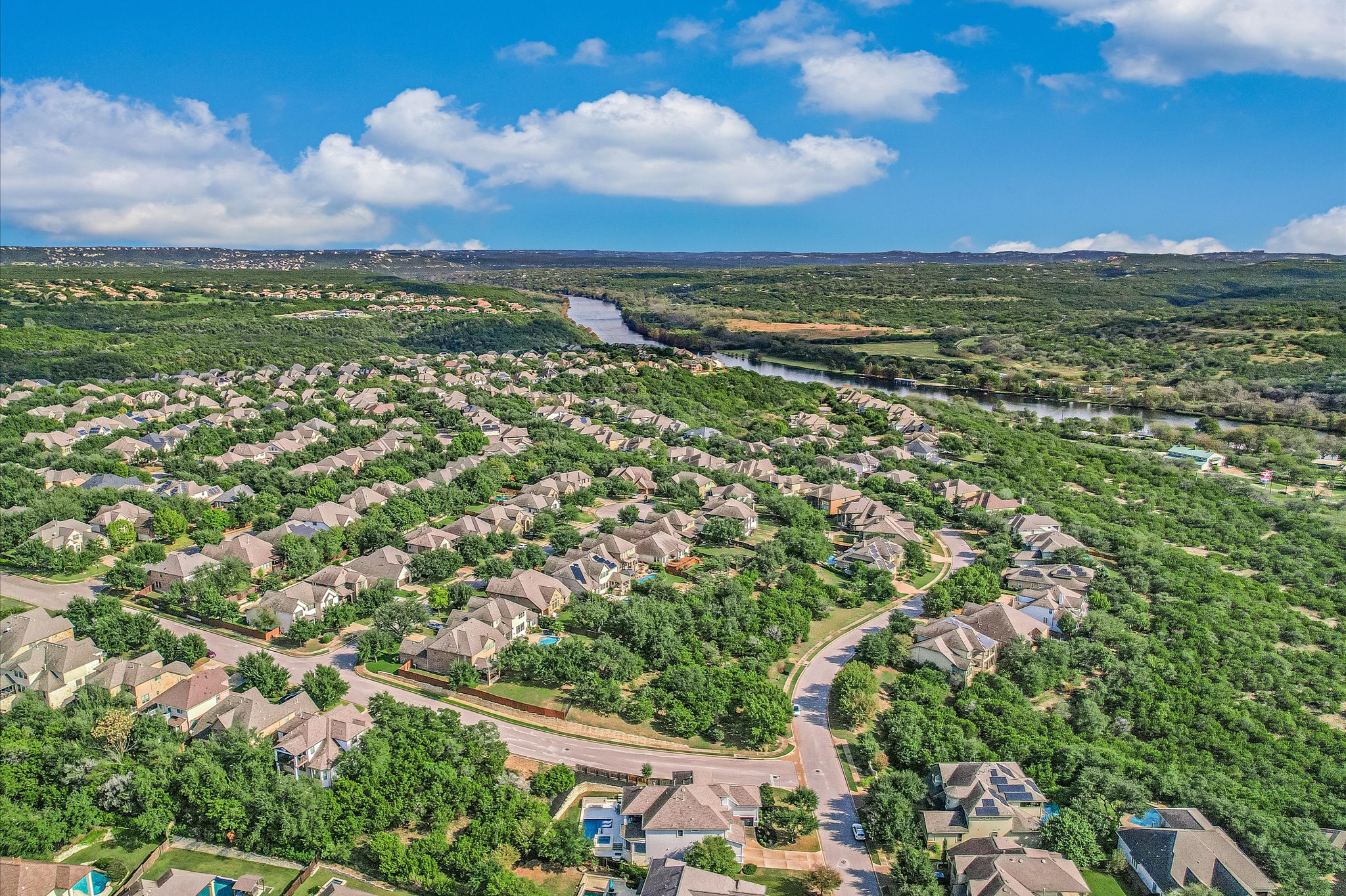 600 Emerald Ridge Drive Austin, TX 78732 - Photo 29 of 40