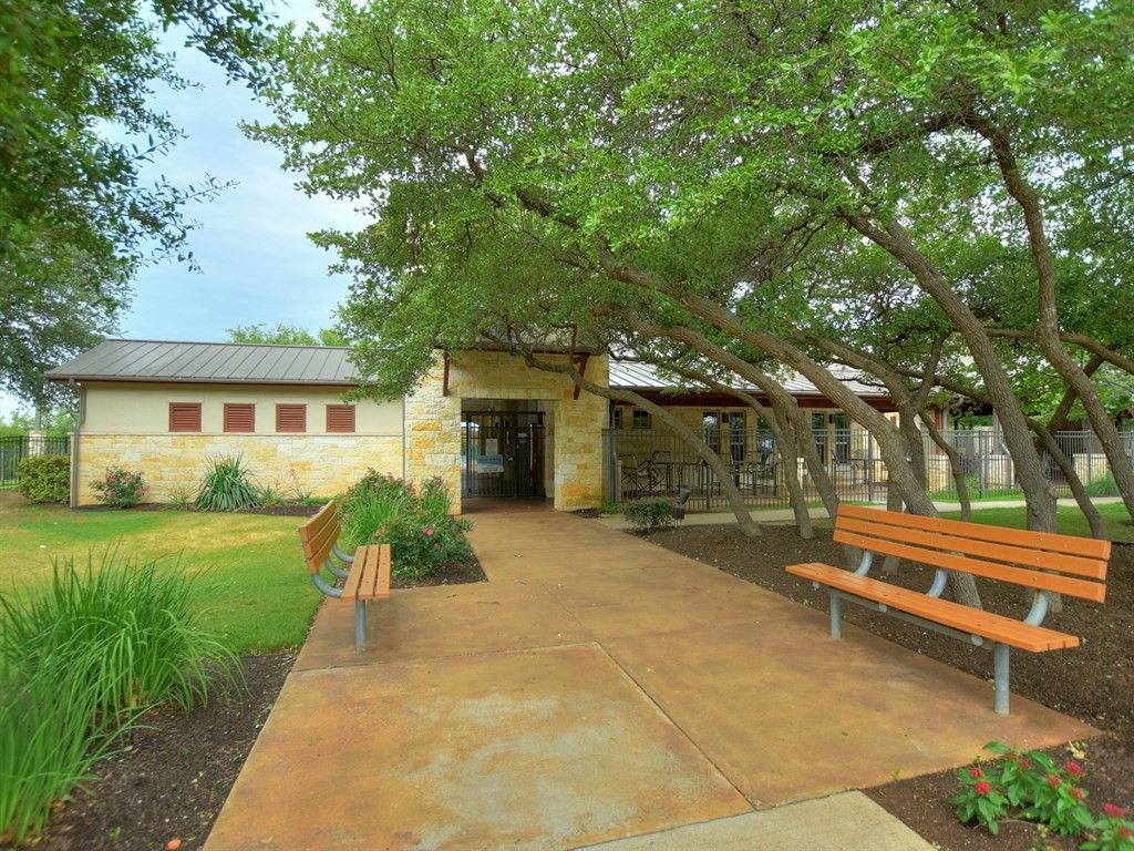 600 Emerald Ridge Drive Austin, TX 78732 - Photo 36 of 40 Amazing amenities and fun!