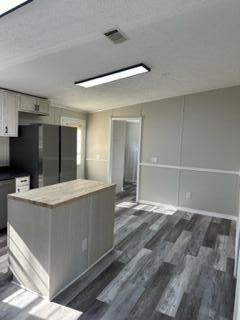 4794 Griffith Road Holt, FL 32564 - Photo 5 of 12 Kitchen 2