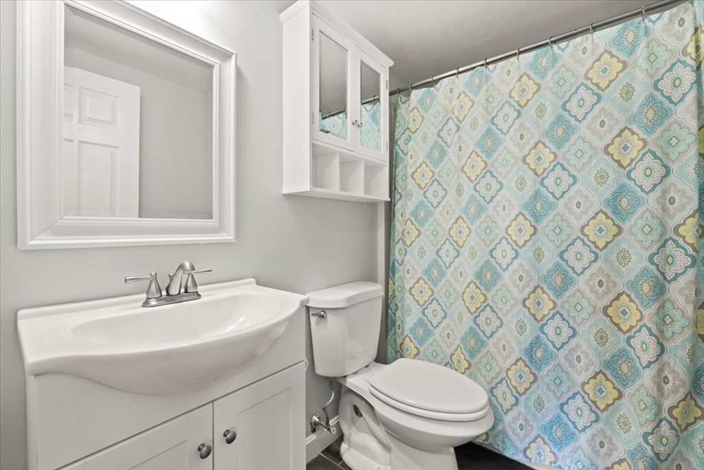 17 East Boundary Road Pembroke, MA 02359 - Photo 12 of 34