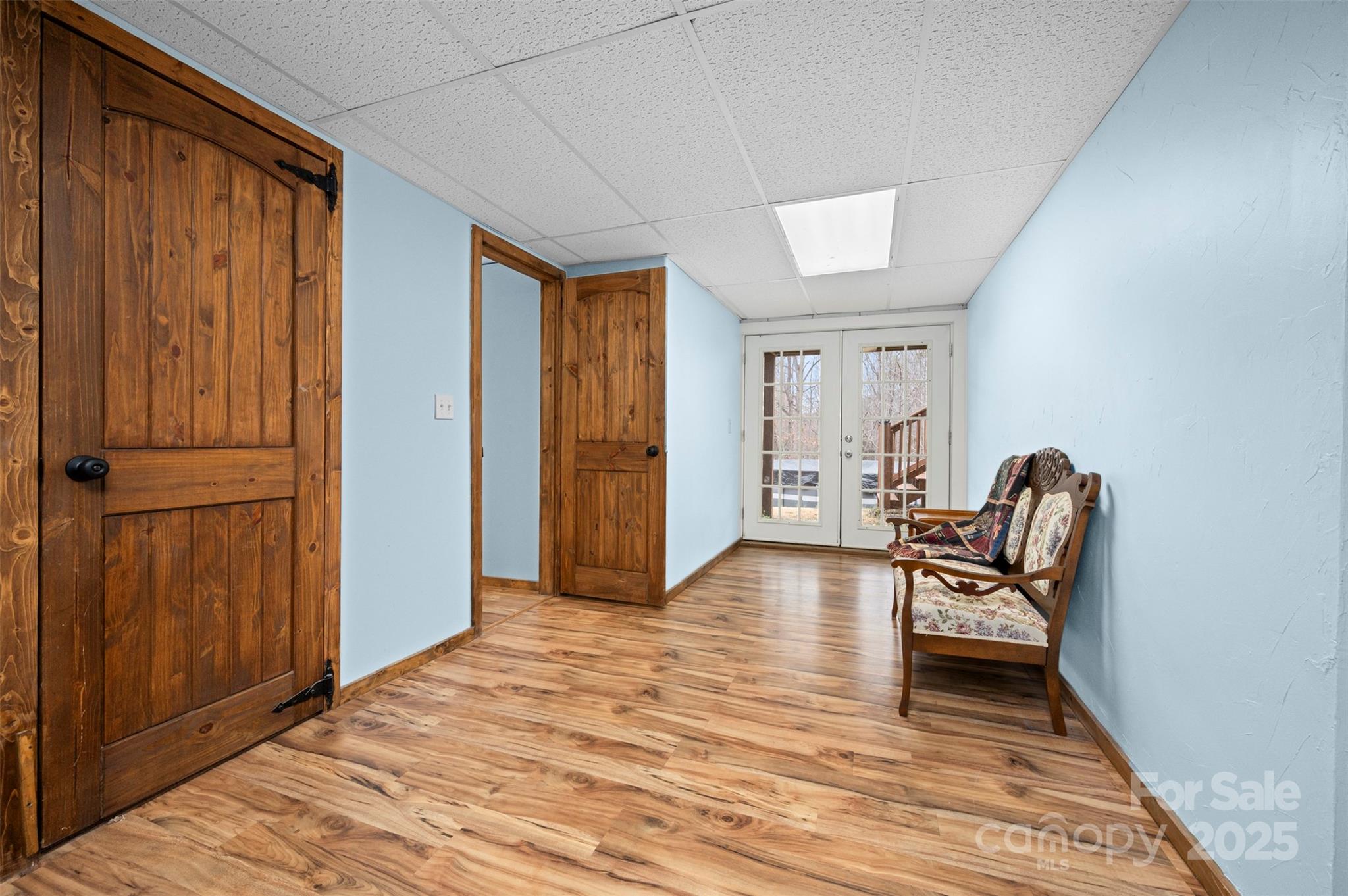 790 County Line Road Rutherfordton, NC 28139 - Photo 20 of 36 a view of a livingroom with furniture and wooden floor